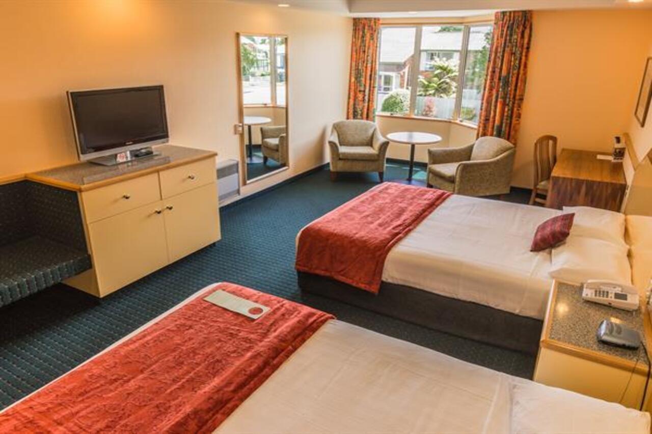 Distinction Luxmore Hotel Te Anau Exteriér fotografie
