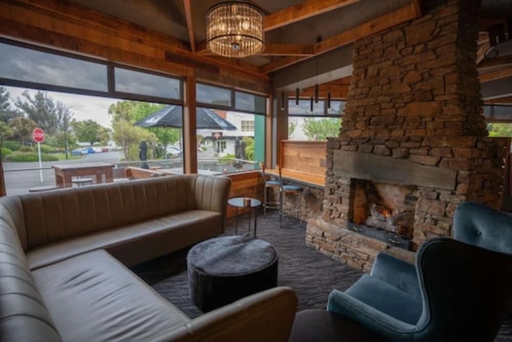 Distinction Luxmore Hotel Te Anau Exteriér fotografie