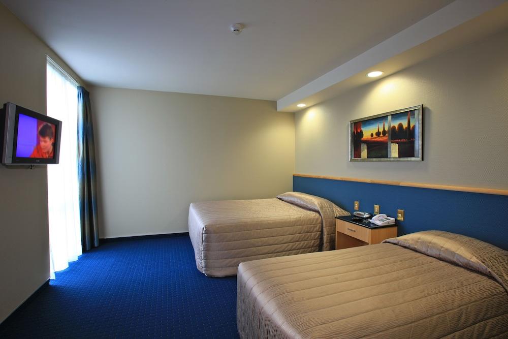 Distinction Luxmore Hotel Te Anau Exteriér fotografie